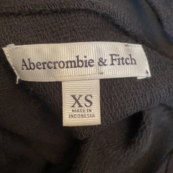 Lace Up Thick Ribbon Reversible Black Abercrombie & Fitch Cropped Crewneck XS - Picture 7 of 7